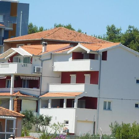 Apartments Karla Slatine Εξωτερικό φωτογραφία
